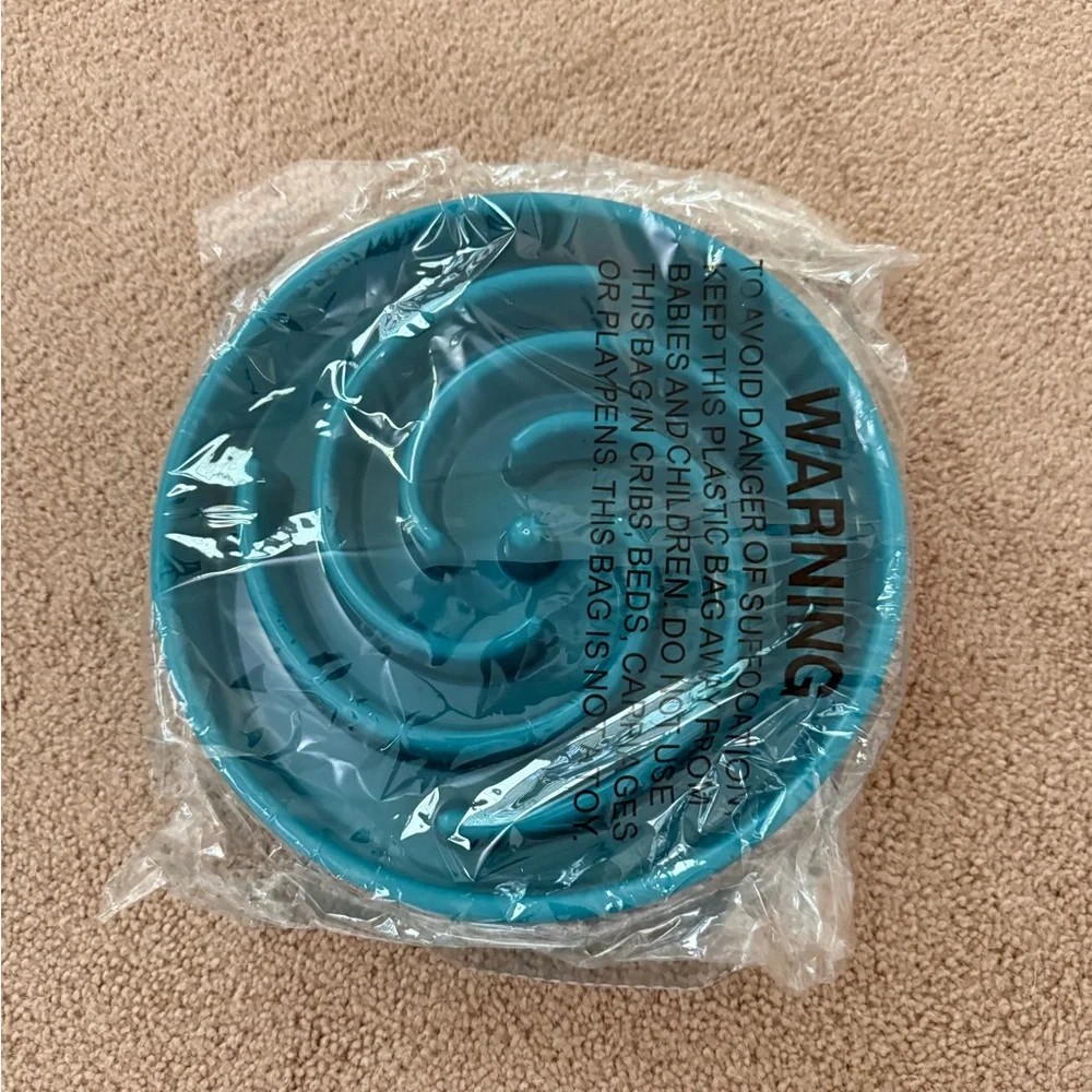 New. Blue Slow Feeder Dog Bowl for Medium and Large Dogs. Teal. Dark Green.
